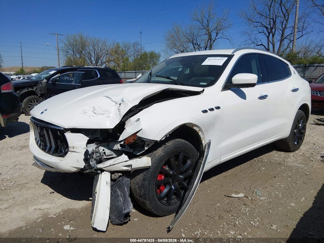 2017 Maserati Levante S მანქანა იყიდება აუქციონზე, vin: ZN661YUL2HX250416, აუქციონის ნომერი: 44797425