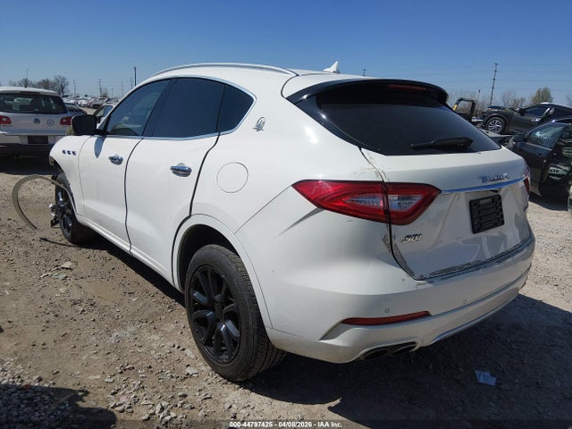 2017 Maserati Levante S მანქანა იყიდება აუქციონზე, vin: ZN661YUL2HX250416, აუქციონის ნომერი: 44797425