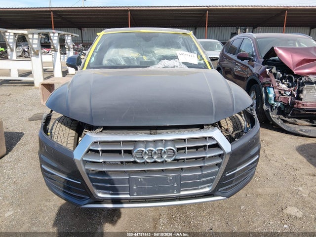 44797443 :رقم المزاد ، WA1BNAFY6J2014563 vin ، 2018 Audi Q5 2.0t Premium/2.0t Tech Premium مزاد بيع