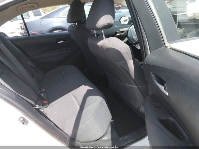 44797447 :رقم المزاد ، 5YFEPMAE9MP186233 vin ، 2021 Toyota Corolla Le مزاد بيع