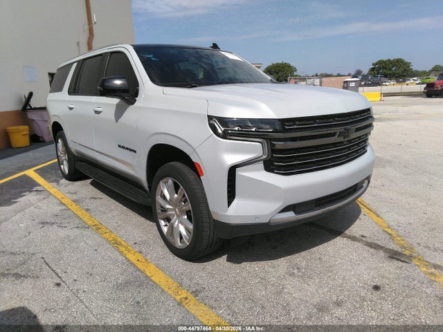 2022 Chevrolet Suburban 4wd Rst მანქანა იყიდება აუქციონზე, vin: 1GNSKEKL1NR201844, აუქციონის ნომერი: 44797464
