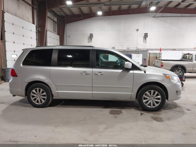 44797495 :رقم المزاد ، 2C4RVABG8CR127758 vin ، 2012 Volkswagen Routan Se مزاد بيع