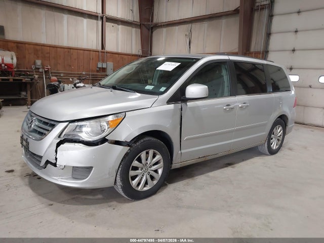 44797495 :رقم المزاد ، 2C4RVABG8CR127758 vin ، 2012 Volkswagen Routan Se مزاد بيع