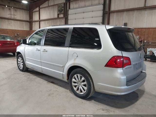 44797495 :رقم المزاد ، 2C4RVABG8CR127758 vin ، 2012 Volkswagen Routan Se مزاد بيع