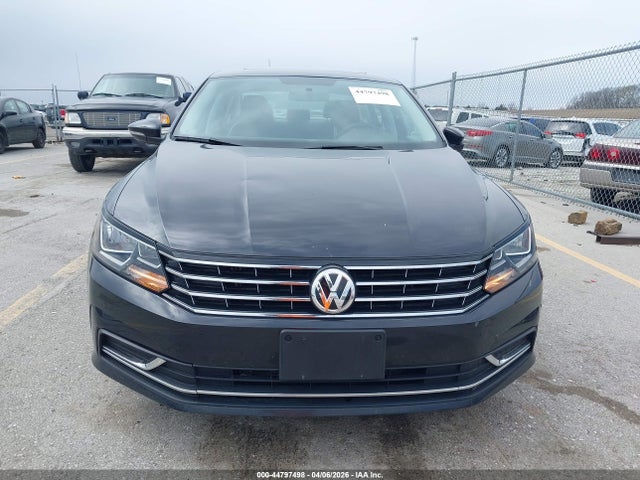 Продажа на аукционе авто 2017 Volkswagen Passat 1.8t Se, vin: 1VWBT7A39HC060545, номер лота: 44797498