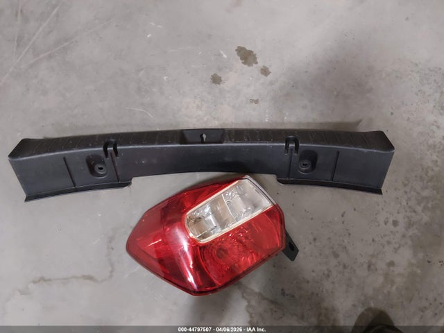44797507 :رقم المزاد ، JF2GPAFC9FH215616 vin ، 2015 Subaru Xv Crosstrek 2.0i Premium مزاد بيع