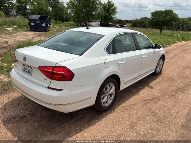 44797514 :رقم المزاد ، 1VWAS7A39GC023377 vin ، 2016 Volkswagen Passat 1.8t S مزاد بيع
