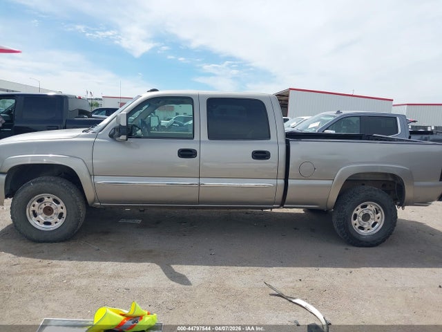 44797544 :رقم المزاد ، 1GTGC13UX3F107990 vin ، 2003 Gmc Sierra 1500hd Sle مزاد بيع