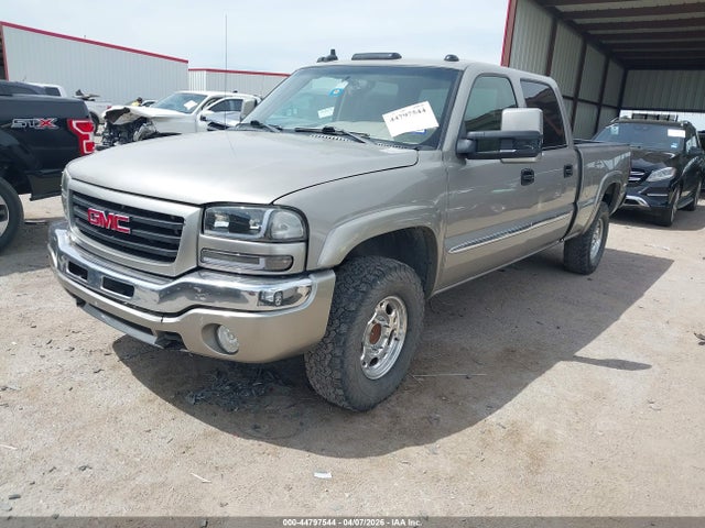 44797544 :رقم المزاد ، 1GTGC13UX3F107990 vin ، 2003 Gmc Sierra 1500hd Sle مزاد بيع