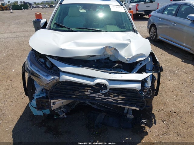 2022 Toyota Rav4 Xle Premium მანქანა იყიდება აუქციონზე, vin: JTMA1RFV6NJ040237, აუქციონის ნომერი: 44797562