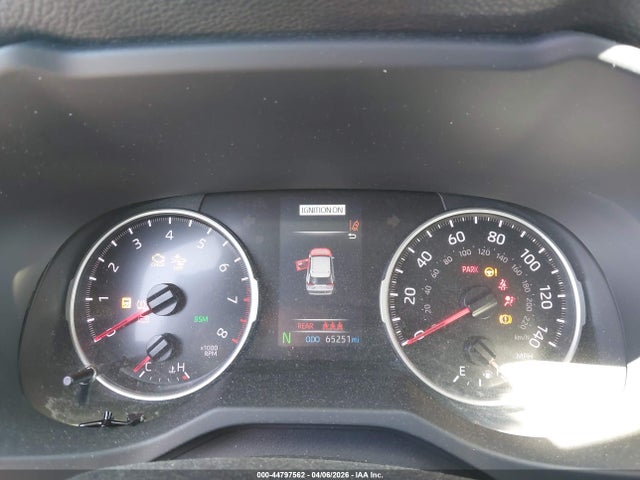 2022 Toyota Rav4 Xle Premium მანქანა იყიდება აუქციონზე, vin: JTMA1RFV6NJ040237, აუქციონის ნომერი: 44797562