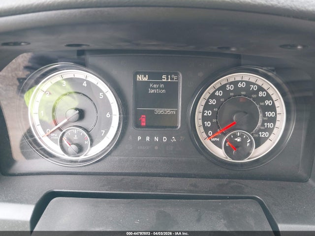 2017 RAM 1500 3C6JR7DGXHG586781 Photo 6