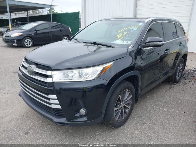 2017 TOYOTA HIGHLANDER 5TDJZRFH4HS372171 Photo 1