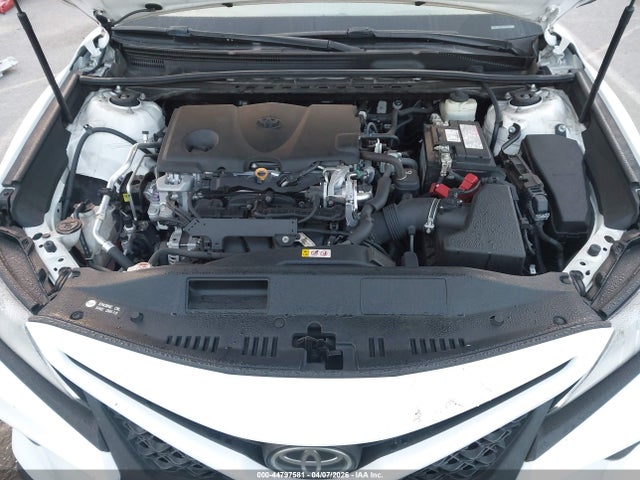 4T1B11HK5JU552858 Toyota CAMRY SE