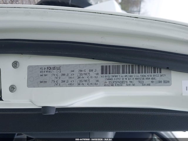 2017 RAM 1500 3C6JR7DG7HG585278 Photo 8