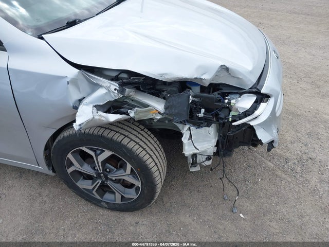 Продажа на аукционе авто 2020 Kia Forte Lxs, vin: 3KPF24AD0LE188978, номер лота: 44797599
