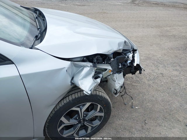 Продажа на аукционе авто 2020 Kia Forte Lxs, vin: 3KPF24AD0LE188978, номер лота: 44797599