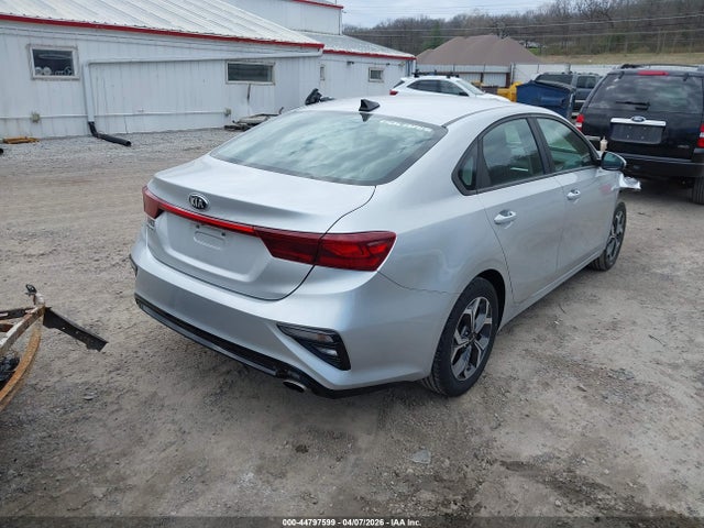 Продажа на аукционе авто 2020 Kia Forte Lxs, vin: 3KPF24AD0LE188978, номер лота: 44797599