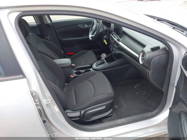 Продажа на аукционе авто 2020 Kia Forte Lxs, vin: 3KPF24AD0LE188978, номер лота: 44797599