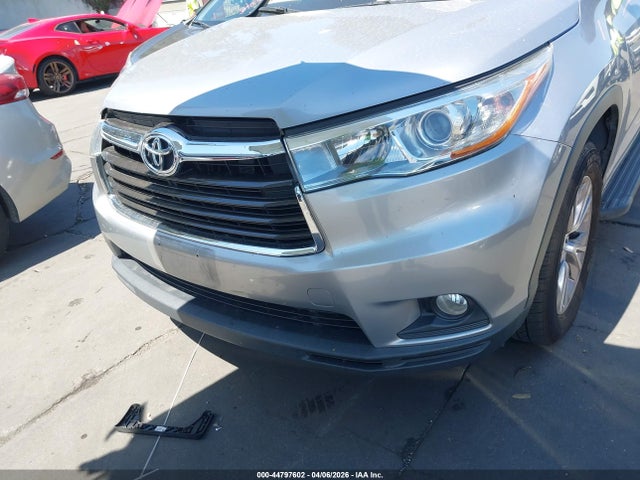 5TDZKRFH7GS173735 Toyota Highlander Le Plus V6