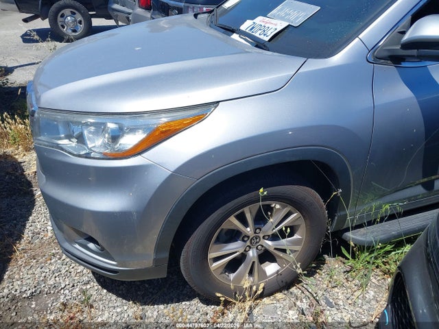 5TDZKRFH7GS173735 Toyota Highlander Le Plus V6