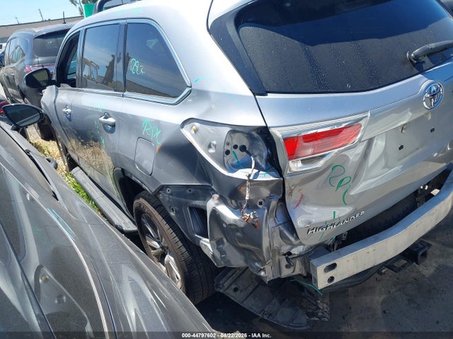 5TDZKRFH7GS173735 Toyota Highlander Le Plus V6