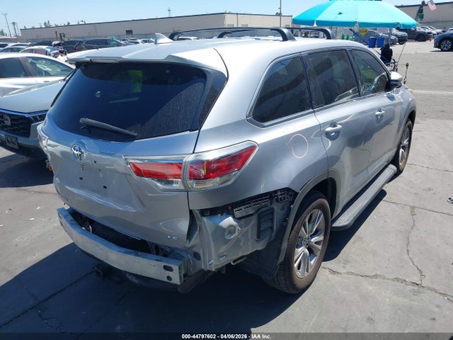 5TDZKRFH7GS173735 Toyota Highlander Le Plus V6