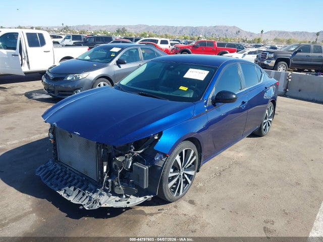 1N4BL4CV0NN361596 Nissan Altima Sr Fwd