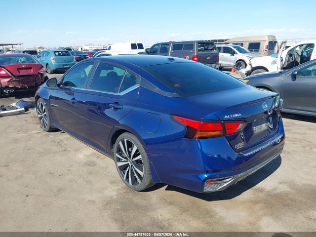 1N4BL4CV0NN361596 Nissan Altima Sr Fwd