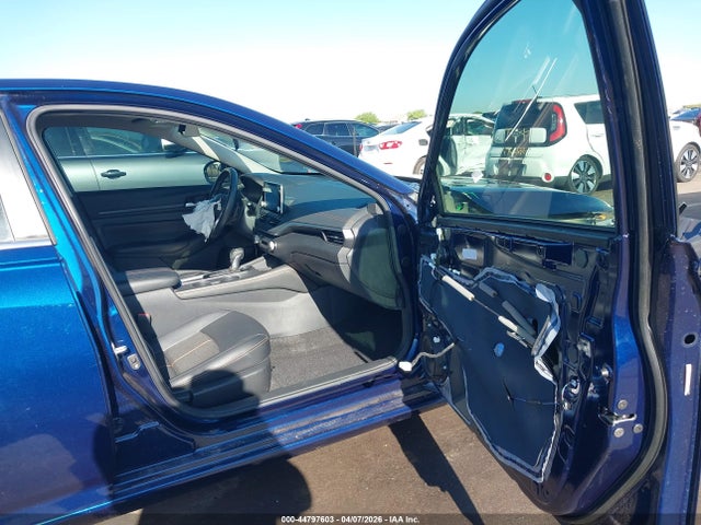 1N4BL4CV0NN361596 Nissan Altima Sr Fwd