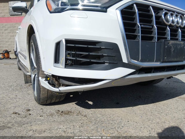 2020 Audi Q7 Premium Plus 55 Tfsi Quattro Tiptronic მანქანა იყიდება აუქციონზე, vin: WA1LXAF77LD008025, აუქციონის ნომერი: 44797607