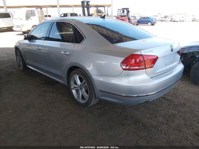 1VWCN7A37EC103287 Volkswagen Passat 2.0l Tdi Sel Premium