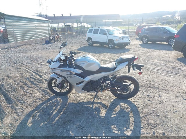 Kawasaki EX500 2025 ML5EXGG12SDA70407 Image 13