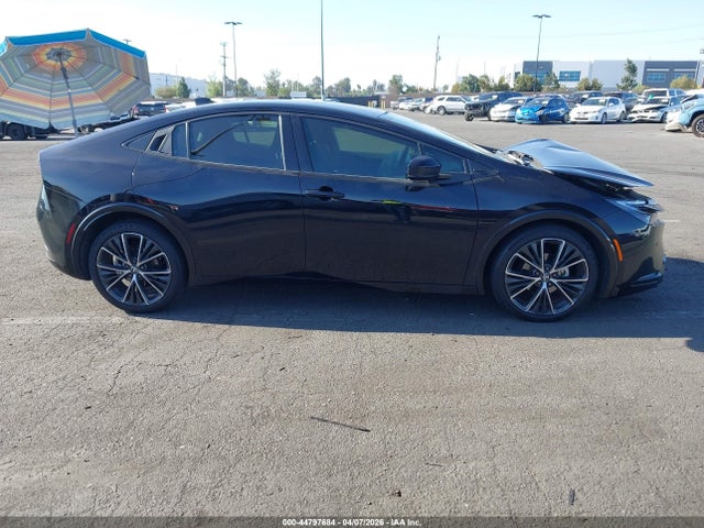Toyota PRIUS XLE 2023 JTDACAAU7P3014781 Image 13