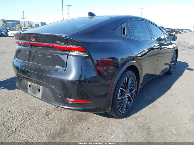 Toyota PRIUS XLE 2023 JTDACAAU7P3014781 Image 4