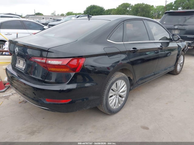 Aukcja sprzedaży 2019 Volkswagen Jetta 1.4t R-line/1.4t S/1.4t Se, vin: 3VWCB7BU2KM243466, numer aukcji: 44797707