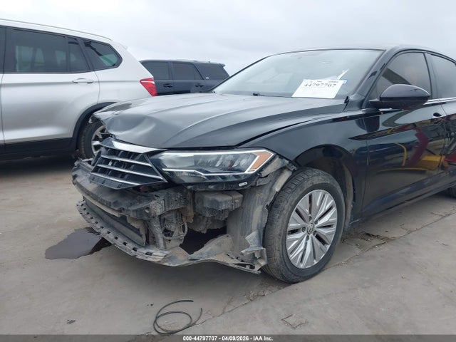 Aukcja sprzedaży 2019 Volkswagen Jetta 1.4t R-line/1.4t S/1.4t Se, vin: 3VWCB7BU2KM243466, numer aukcji: 44797707