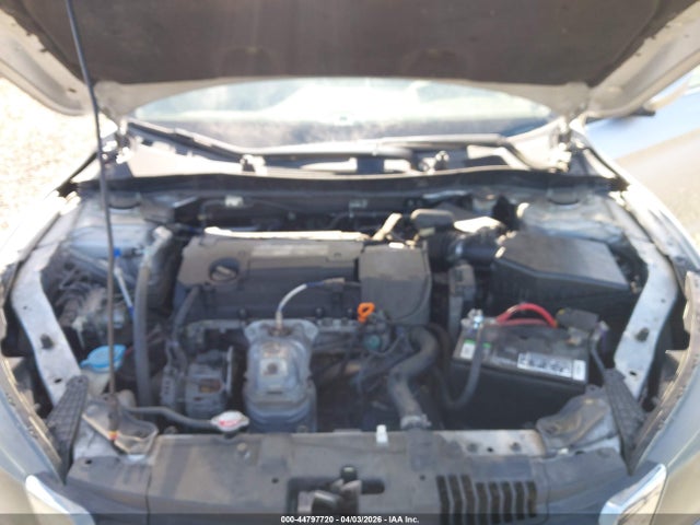Aukcja sprzedaży 2015 Honda Accord Lx, vin: 1HGCR2F3XFA023435, numer aukcji: 44797720