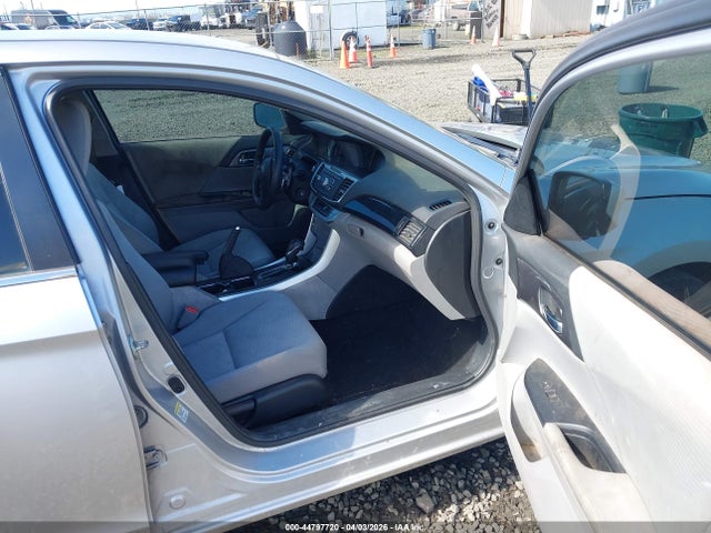Aukcja sprzedaży 2015 Honda Accord Lx, vin: 1HGCR2F3XFA023435, numer aukcji: 44797720