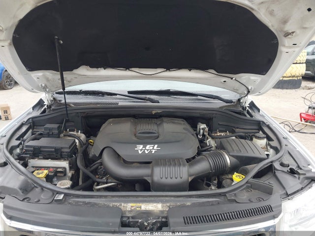 2013 Jeep Grand Cherokee Limited მანქანა იყიდება აუქციონზე, vin: 1C4RJFBG7DC638848, აუქციონის ნომერი: 44797722