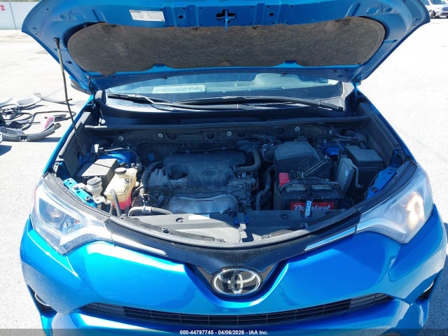 Aukcja sprzedaży 2017 Toyota Rav4 Xle, vin: JTMRFREV6HJ109602, numer aukcji: 44797745