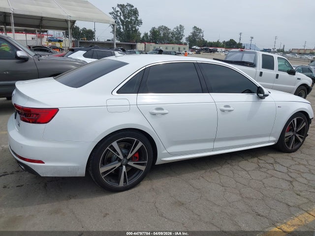 2017 Audi A4 2.0t Premium მანქანა იყიდება აუქციონზე, vin: WAUENAF44HN029682, აუქციონის ნომერი: 44797784
