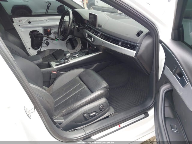 2017 Audi A4 2.0t Premium მანქანა იყიდება აუქციონზე, vin: WAUENAF44HN029682, აუქციონის ნომერი: 44797784