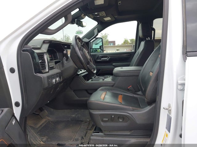 1GT49PEY8RF190140 GMC Sierra 2500hd 4wd Standard Bed At4