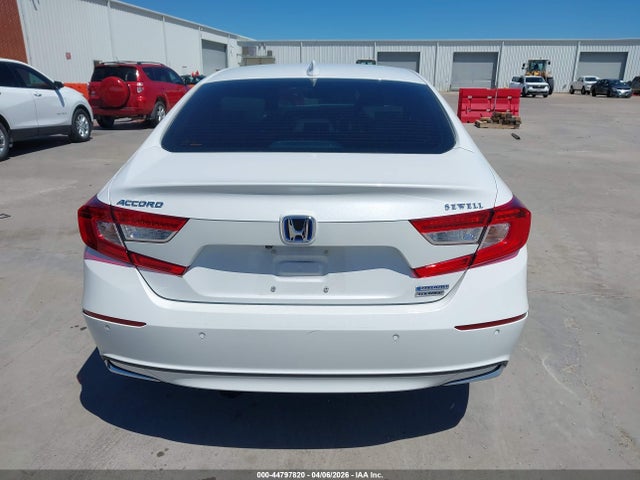 44797820 :رقم المزاد ، 1HGCV3F96NA007401 vin ، 2022 Honda Accord Hybrid Touring مزاد بيع
