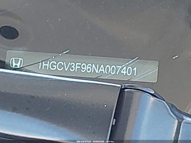 44797820 :رقم المزاد ، 1HGCV3F96NA007401 vin ، 2022 Honda Accord Hybrid Touring مزاد بيع
