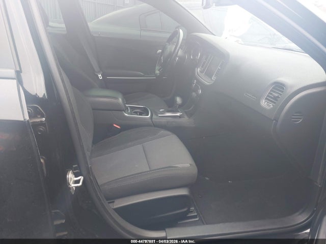 2019 DODGE CHARGER 2C3CDXJG3KH682218 Photo 4