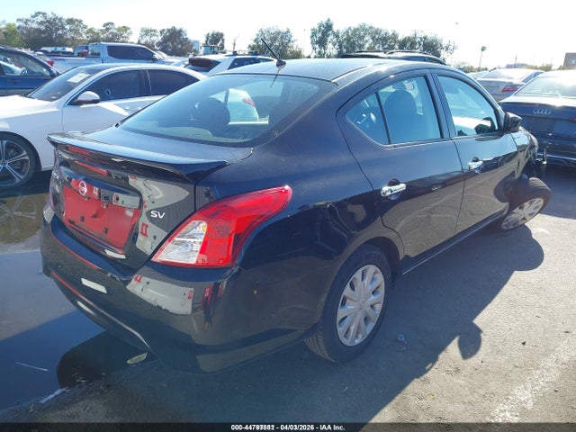 3N1CN7AP4JL853396 Nissan Versa 1.6 Sv