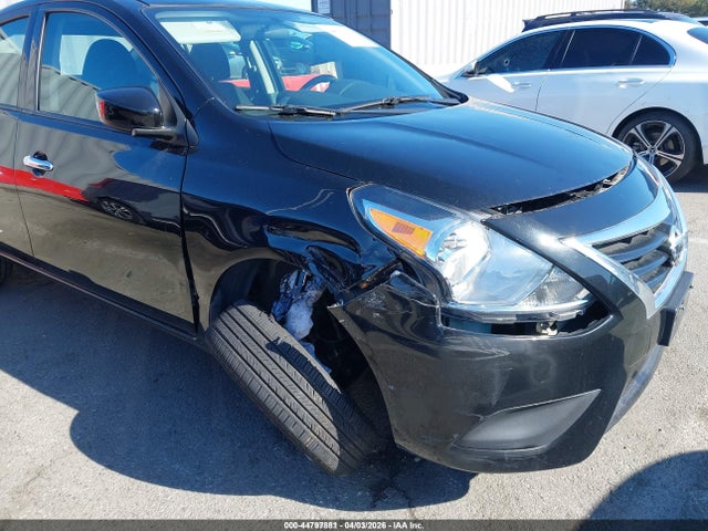 3N1CN7AP4JL853396 Nissan Versa 1.6 Sv