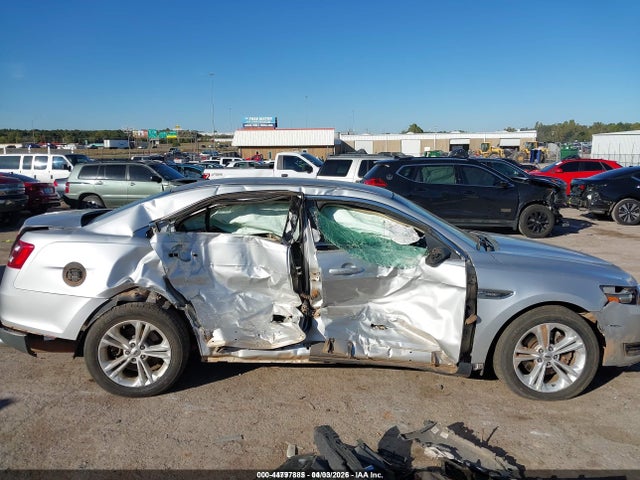 44797885 :رقم المزاد ، 1FAHP2E82FG177650 vin ، 2015 Ford Taurus Sel مزاد بيع